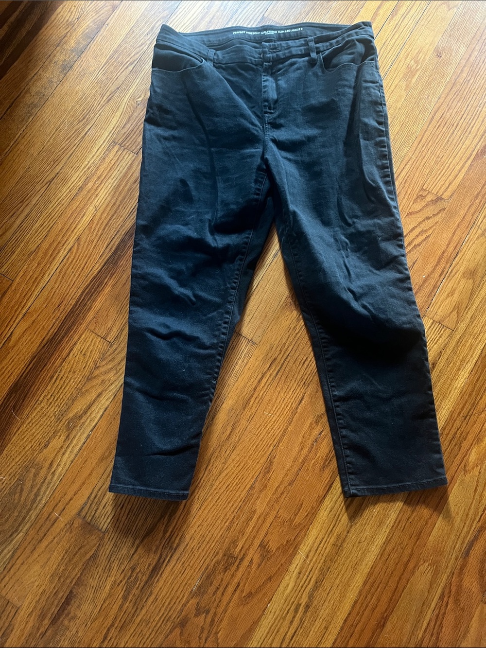 Womens Black Stretch Chicos jeans- Slim Comfort Fit